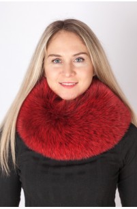 Red-cherry fox fur neck warmer